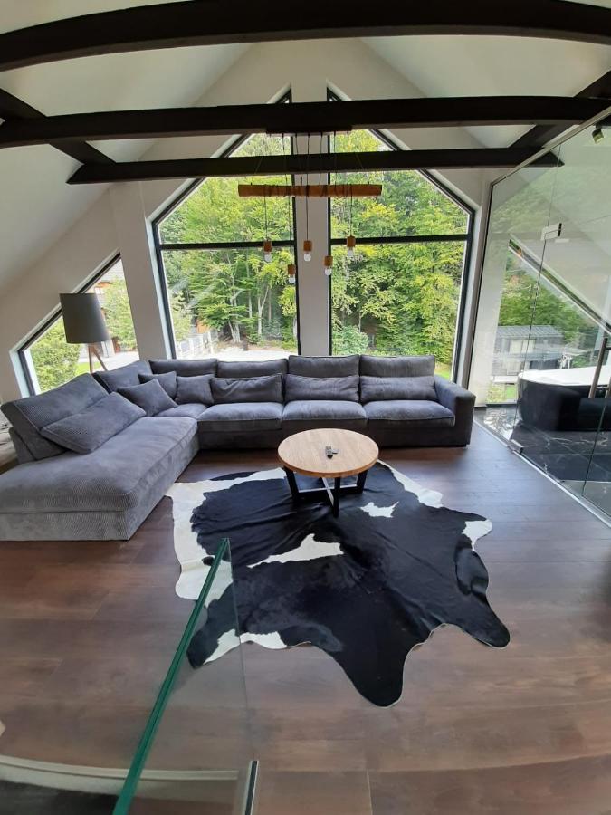 Вілла Dom Minimal House Щирк Екстер'єр фото