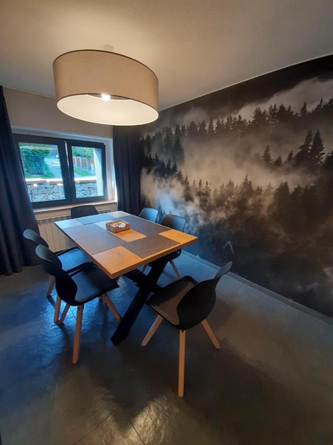 Вілла Dom Minimal House Щирк Екстер'єр фото